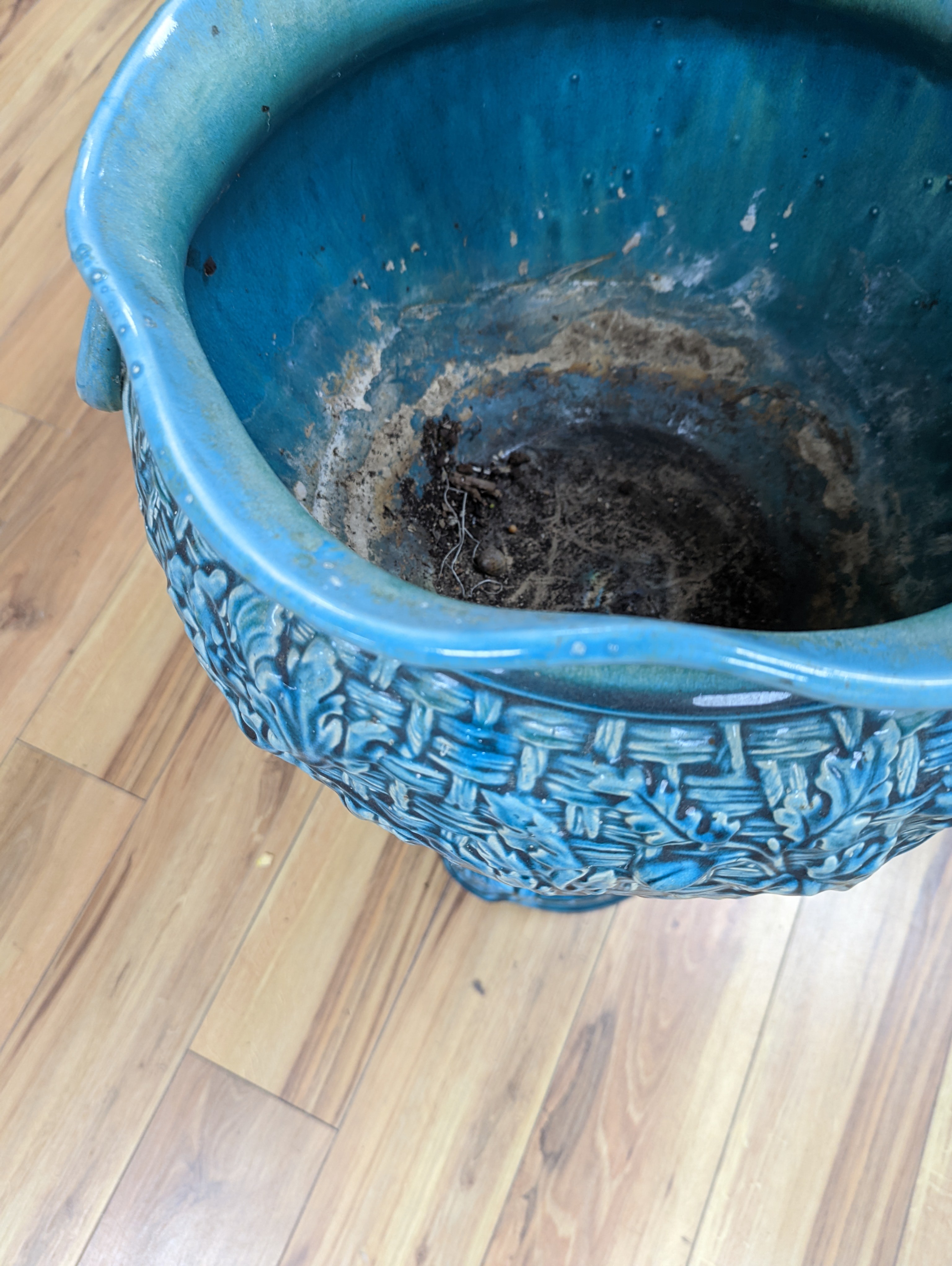 A Bretby turquoise-glazed jardiniere on pedestal 74cm